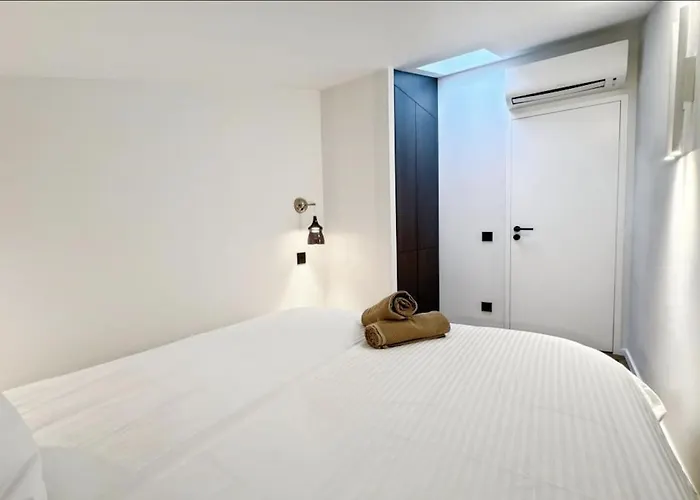 Apartment Chic - Free Parking - Center *